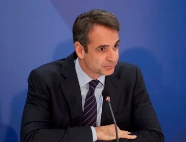 «Πιο ωραίος είστε από κοντά - Ψήφιζα ΔΗΜΑΡ, τώρα δαγκωτό Κυριάκο» - Οι ατάκες που άκουσε ο Κ.Μητσοτάκης (βίντεο)